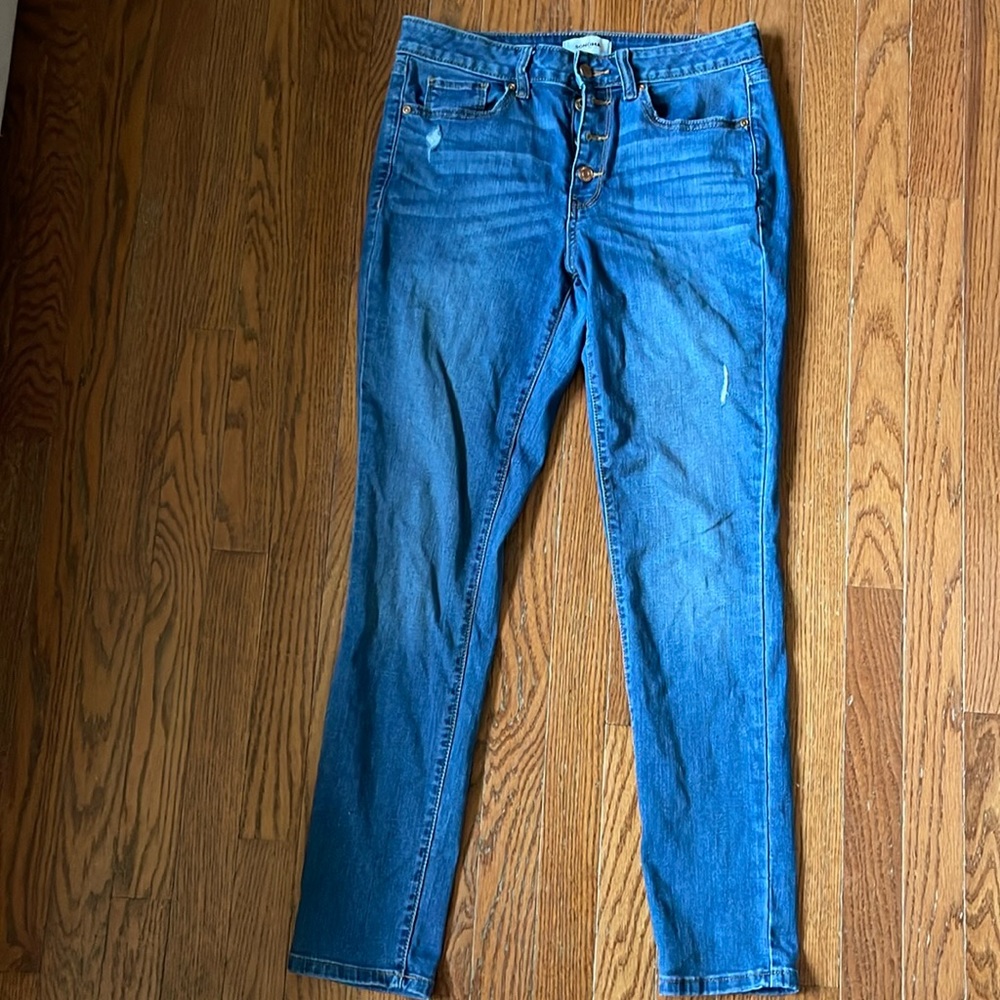 Sonoma skinny size 8